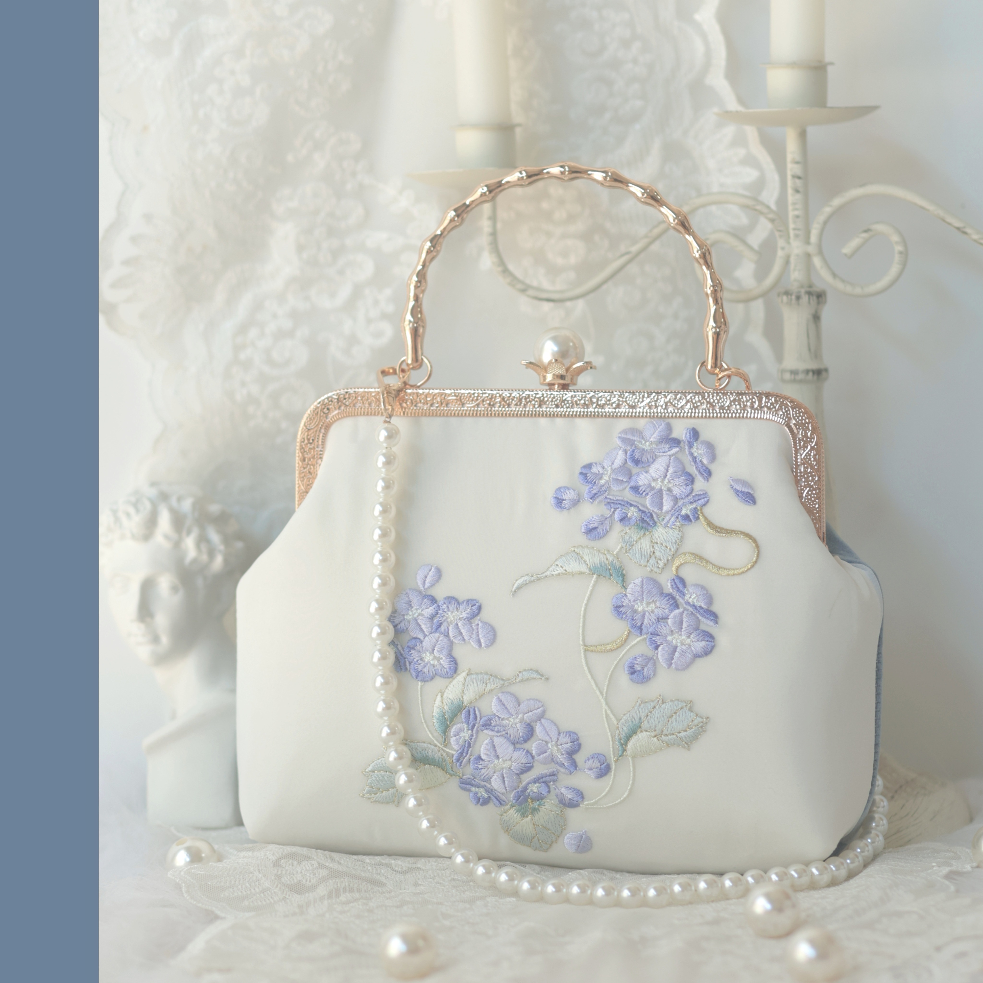 ナショナルスタイルの青と白のアジサイの刺繍の漢服バッグチャイナハンドバッグ大容量の大容量 母の日