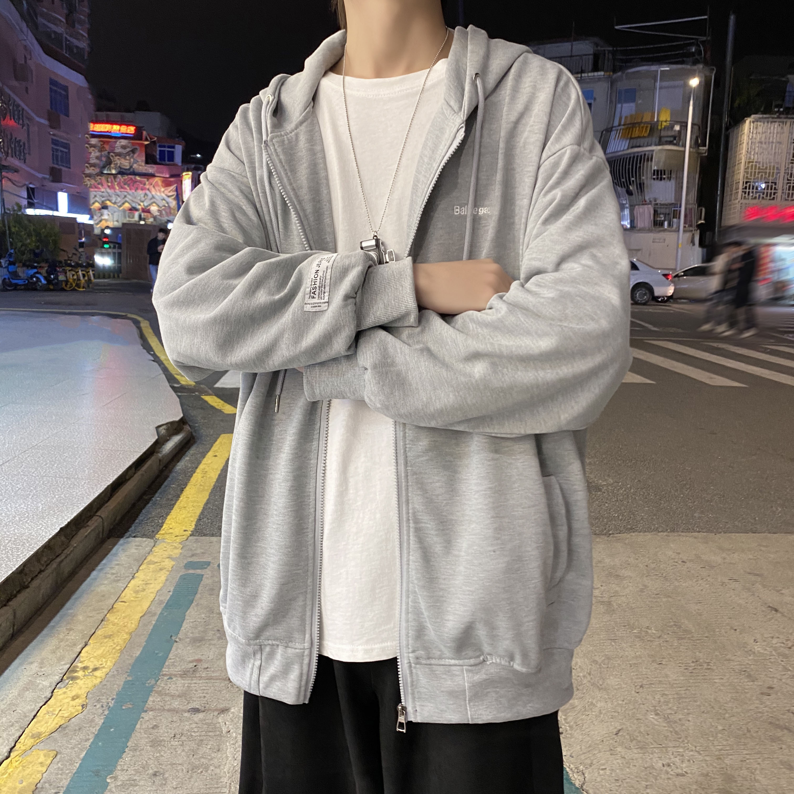 トップス アウター メンズ ジップ パーカー 秋 冬 フーディー 袖あり 長袖 フード付き ファスナー ポケット 前開き 無地 お出かけ 着回し 普段使い 大きいサイズ 2色展開 グレー ブラック