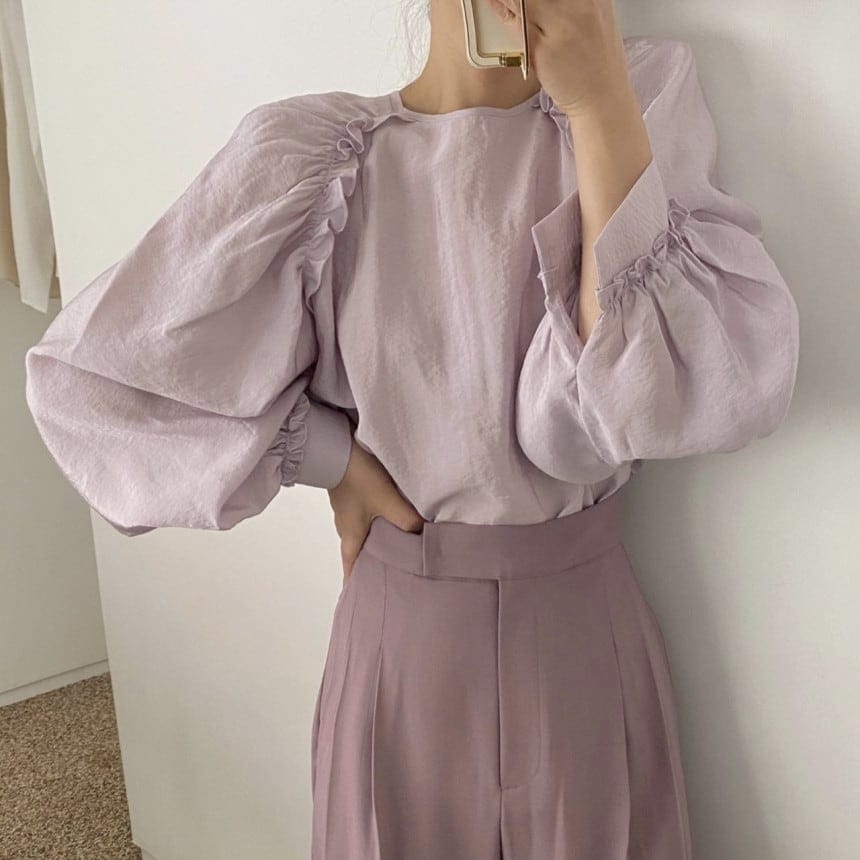 トップス レディース シャツ ブラウス 袖あり 長袖 襟なし 透け感 クルーネック パフスリーブ フリル 大人可愛い きれいめ シンプル カジュアル 大人 上品 おしゃれ お洒落 かっこいい wto0