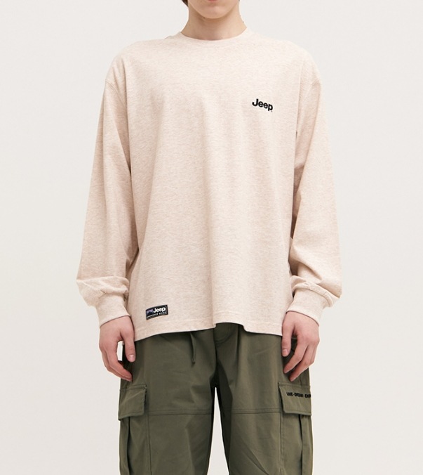 Essential 長袖 ロゴ Tシャツ