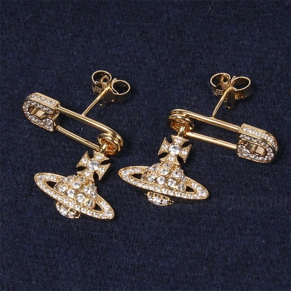 Qoo10] Vivienne Westwood ピアス アクセサリー LUCRECE E