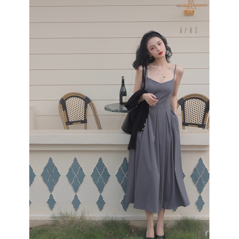 Pure Desire Vネックノースリーブサスペンダープリーツドレスレディース2024夏ウエスト痩身気質オーバーザ膝ロングスカート