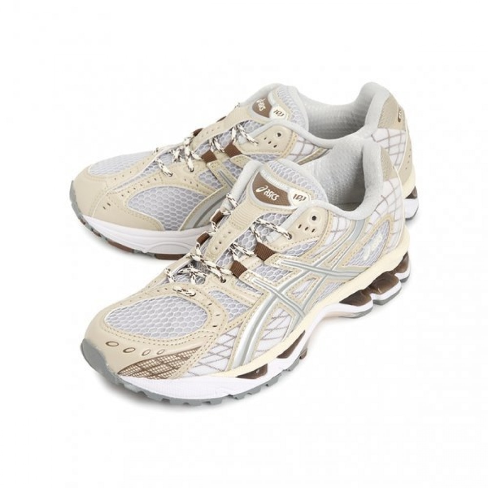 アシックス GEL ニンバス 10.1 スニーカー 1203A543 024