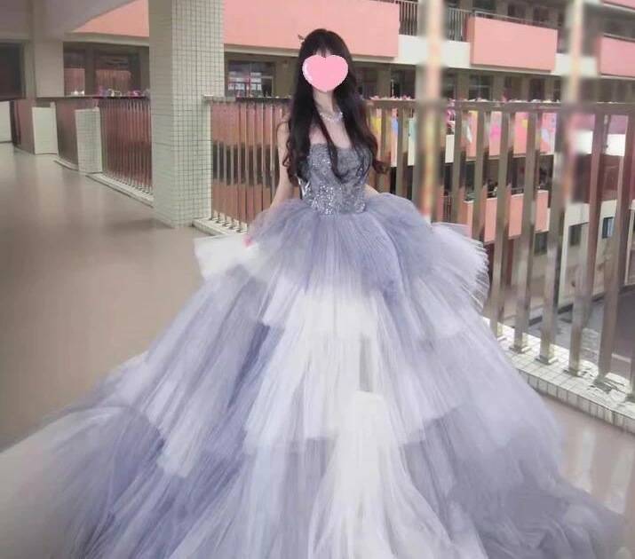 成人式ドレス カラードレス パーティードレス ロング コンサート ウェディングドレス 高級感 前撮りドレス 後撮り お姫様 可愛い オフショルダー ワンピース 披露宴 花嫁ドレス 多重チュール フォト
