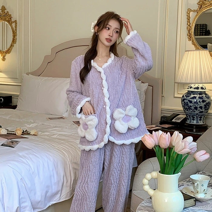 ルームウェア パジャマ レディース 冬 長袖 可愛い 暖かい 上下セット 前開き 裏起毛 セットアップ 部屋着 大きいサイズ 厚手 保暖 防寒 おしゃれ 寝間着 寝巻き 婦人 女性用 彼女 妻 旅行