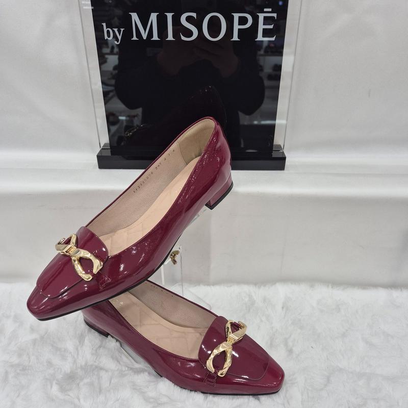 By 女性 ロゴ装飾パンプス 112HT435ST006 WINE 1 JJ
