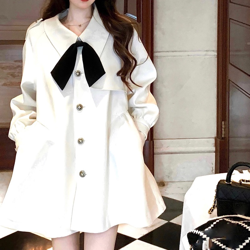 気品ヘボン少女ウールマントパーカー婦人服小柄白ラシャコート