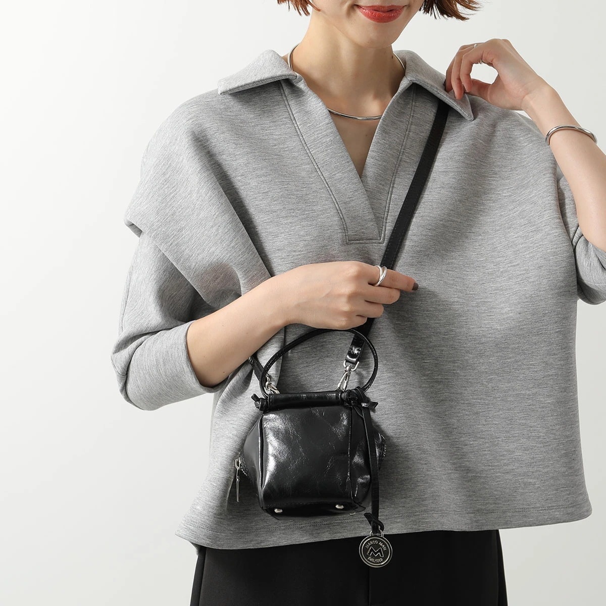 MARCO MASI マルコマージ ショルダーバッグ MINI-ZEUS レディース ハンドバッグ レザー メタルロゴ ミニバッグ ポシェット 鞄 NERO