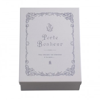 クロバー ポルトボヌール すずらん角缶 79-982