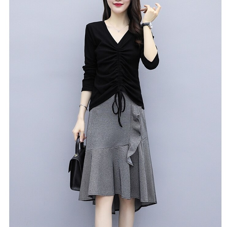 Tシャツ tシャツ　トップス　長袖　ｔシャツレディース　ティーシャツ　クロップド　レディースファッション スカート セットアップ ブラウス カットソー 切り替えスカート ティアードスカート 膝丈