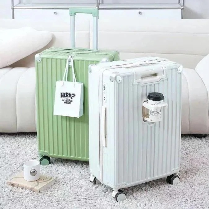 旅行 修学 キャリーバッグ 多色 360回転キャスタ 軽量 TSAロック 静音 軽量 機内持ち込み スーツケース USB充電可能 多機能 最安値キャリーケース