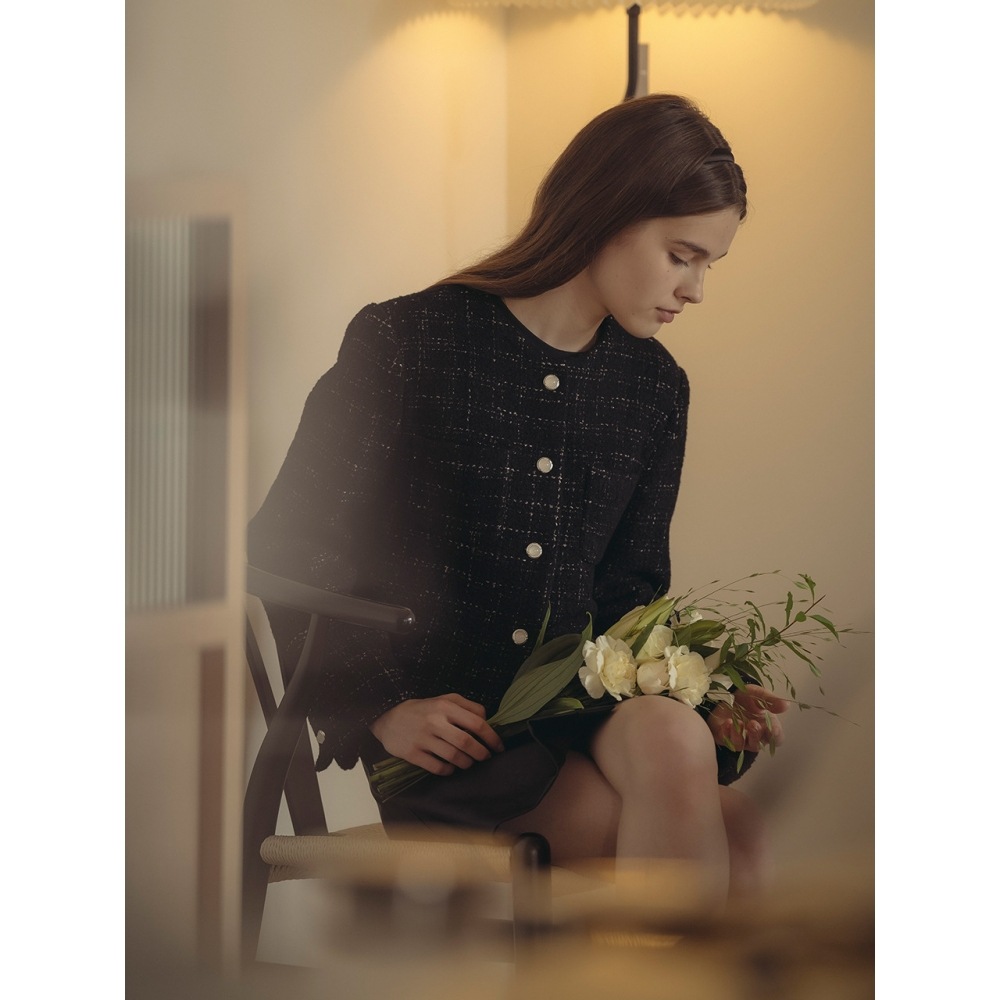 TILLIDIE ノーカラーローズツイードジャケットブラック