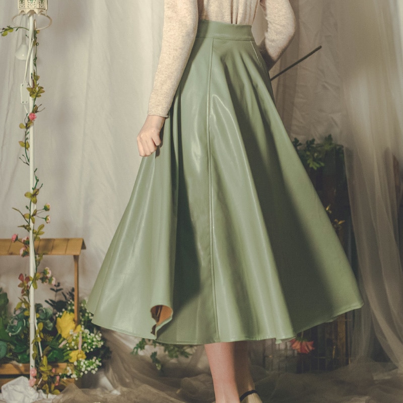 フェイクレザースカート ロング フレアスカート Aライン PUスカート 抹茶緑 レザースカート レトロ ハイウエスト