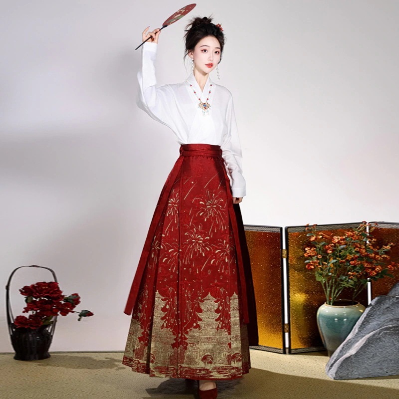 【送料無料】漢服の新スタイル織りゴールドサテン馬スカート民族風痩身新中国風新漢要素デイリーウェディングスーツ 母の日のプレゼント