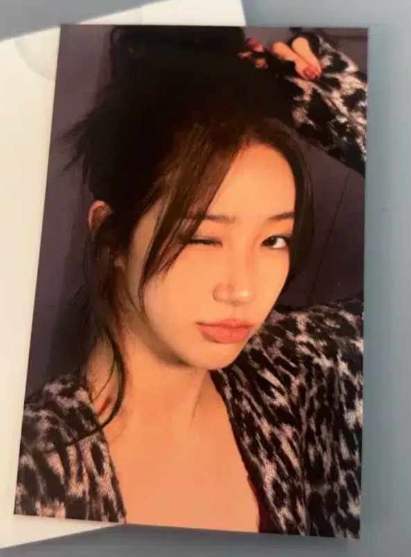LE SSERAFIM ルセラフィム・ルセラ カズハ KAZUHA・中村 一葉 公開番組 サノク スパゲティ トレカ Broadcast photocard