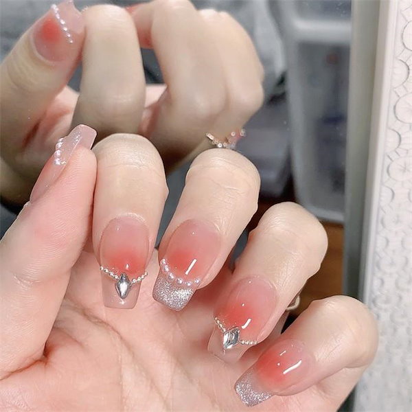 ♡キラキラチークネイル♡ ネイルチップ　ハンドメイド ♡キラキラチークネイル♡ ネイルチップ ハンドメイド