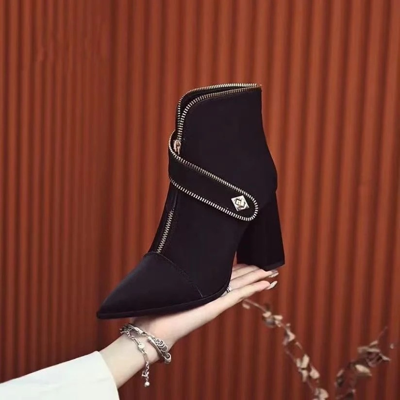 おしゃれ 着痩せ ヒ一ルパンプス 欧米 ハイヒールブーツ 8CM ヒール ショットブーツ 太ヒール 母の日 ポインテッド