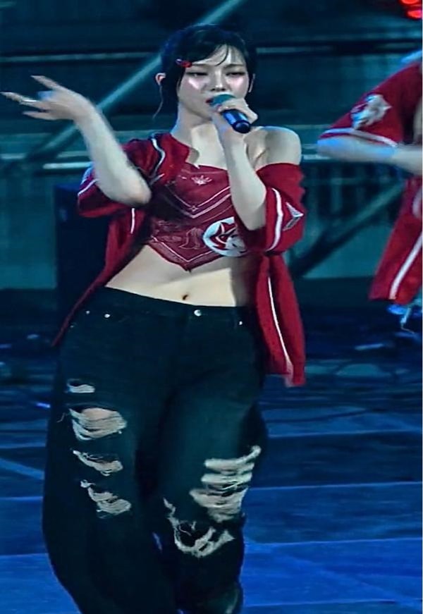 Qoo10 ROCKCAKE FAYE DAMAGE JEAN 無地