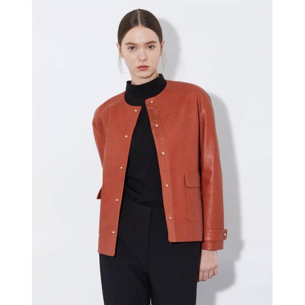 [オリビアローレン] ボタンで装飾されたシープスキンジャケット_VOBJN4S2141