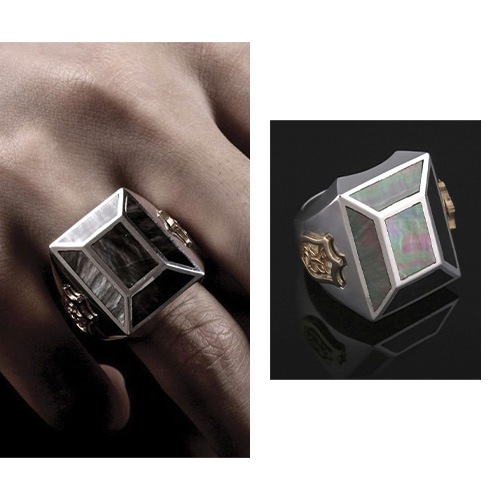 [BTSシュガー(SUGA) 着用]スクエアゼムラグジュアリーリング/防弾少年団ファッション 人気ジュエリー 韓国ファッション 韓国人気ファッション