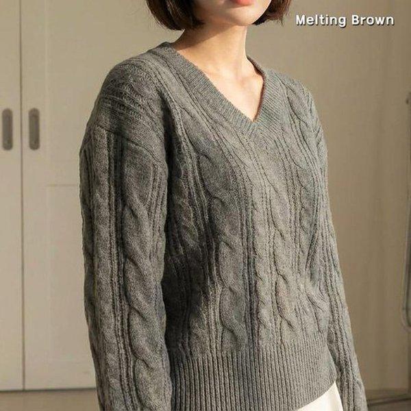 女性VネックケーブルニットDN26