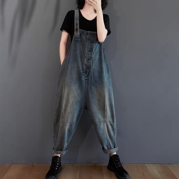 レディース パンツ サロペット デニム フルレングス 袖なし ノースリーブ スクエアネック アメカジ ウォッシュ ブルーデニム こなれ感 ラフ メンズライク マニッシュ ボーイッシュ ルーズ 抜け感