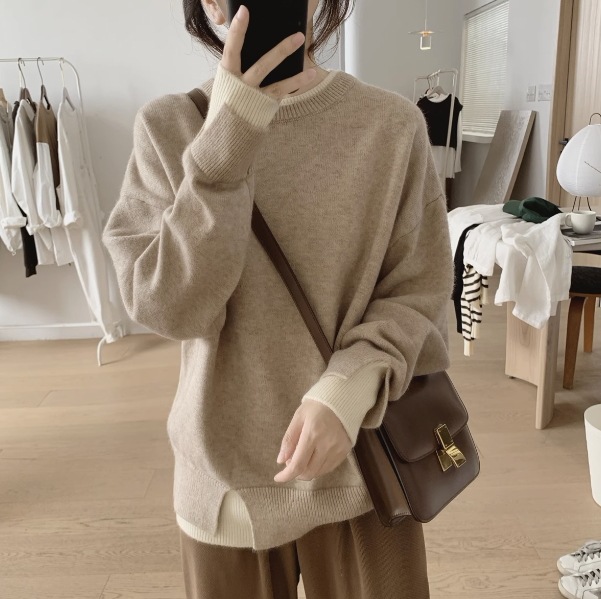 デザイン トップス セーター 袖あり 長袖 クルーネック 襟なし ドッキング デザイン 美ライン ニュアンス スリット 伸縮性 ニット カラバリ かわいい 大人可愛い きれいめ シンプル カジュアル