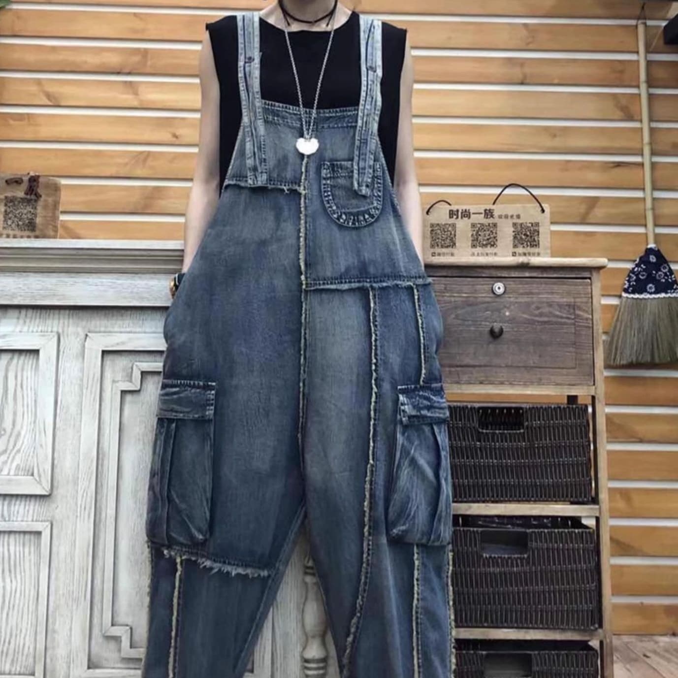 レディース オールインワン 丈長 フルレングス ワイド アメカジ ダメージ デニム カジュアル おしゃれ かっこいい レトロ こなれ感 ラフ メンズライク ボーイッシュ 存在感 カレッジ風 学生風