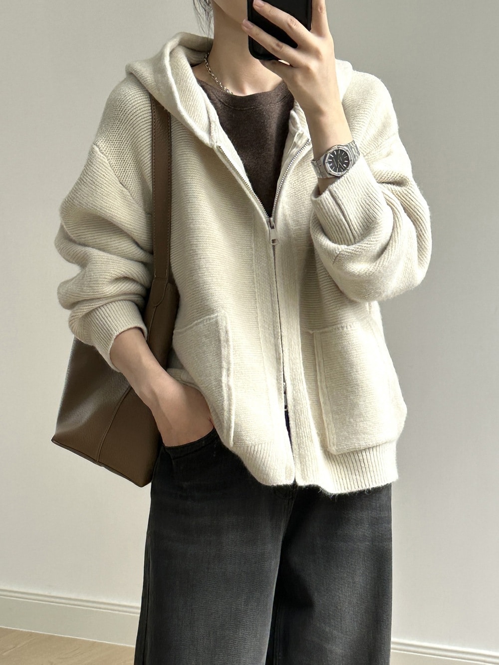 「言双」【高.品.質/急速発送】2025初春新品 フード付き カジュアル 高級感 セーター ゆったり ショット丈 ファスナー ニットカーディガン トップス アウター ベーシックニット ラウンドネックニ 4,761円