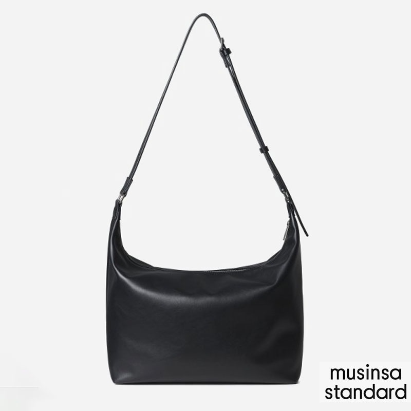 [무신사] ビーガン レザー ホーボー クロスバッグ ( BLACK ) 8,518円
