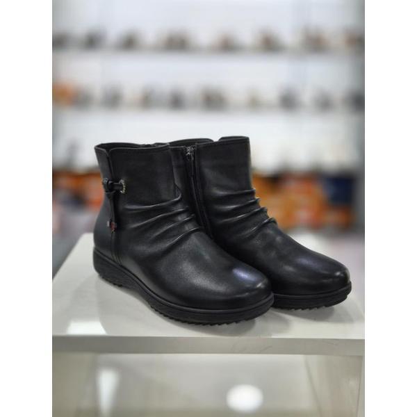 セーブゾーン05 女性用ラムスキン ギャザー入りコンフォートアンクルブーツ 3.5cm WA66 (44108043)