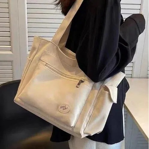 20pcs トートバッグ レディース 大きめ おしゃれ 仕事用 通勤 シンプル 大容量 軽い 軽量 かわいい ファスナー付き マザーズバッグ a4 肩掛け ママバッグ かばんメガ割 米 strayki