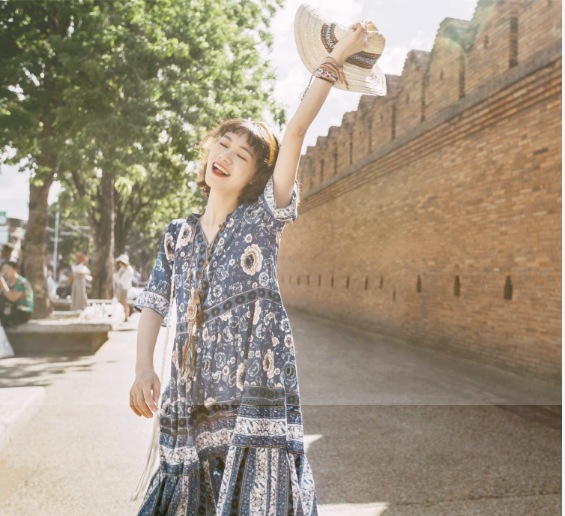 個性的 ボヘミアン ワンピース ミモレ 袖あり 五分袖 ボリューム袖 Vネック 襟なし ワイド Aライン 薄手 かわいい 大人可愛い きれいめ おしゃれ 大人女子 こなれ感 ラフ ラブリー キュート