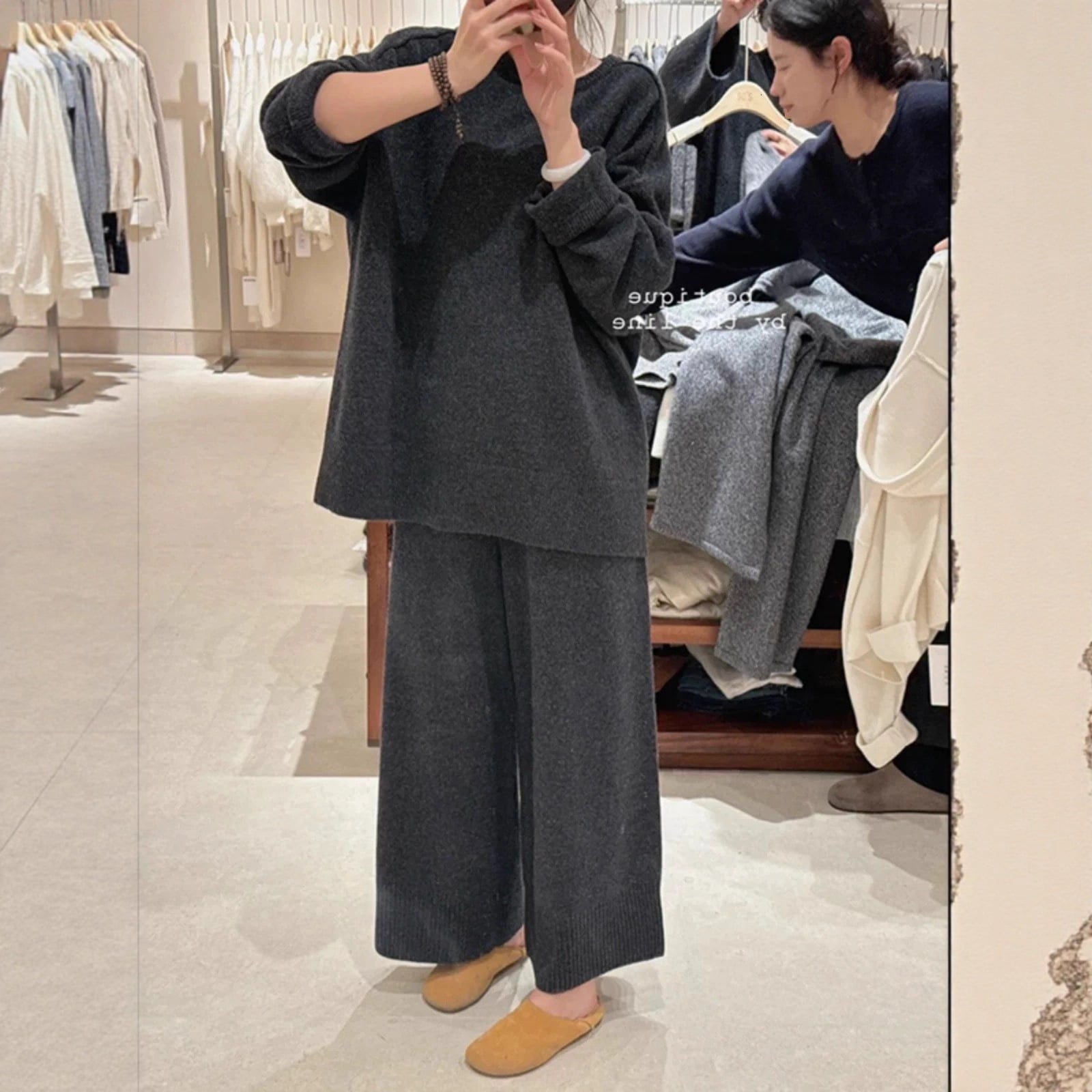 ニットスーツレディースカジュアル純色セーターパンツ2点セットシンプル風着こなしセットアップ