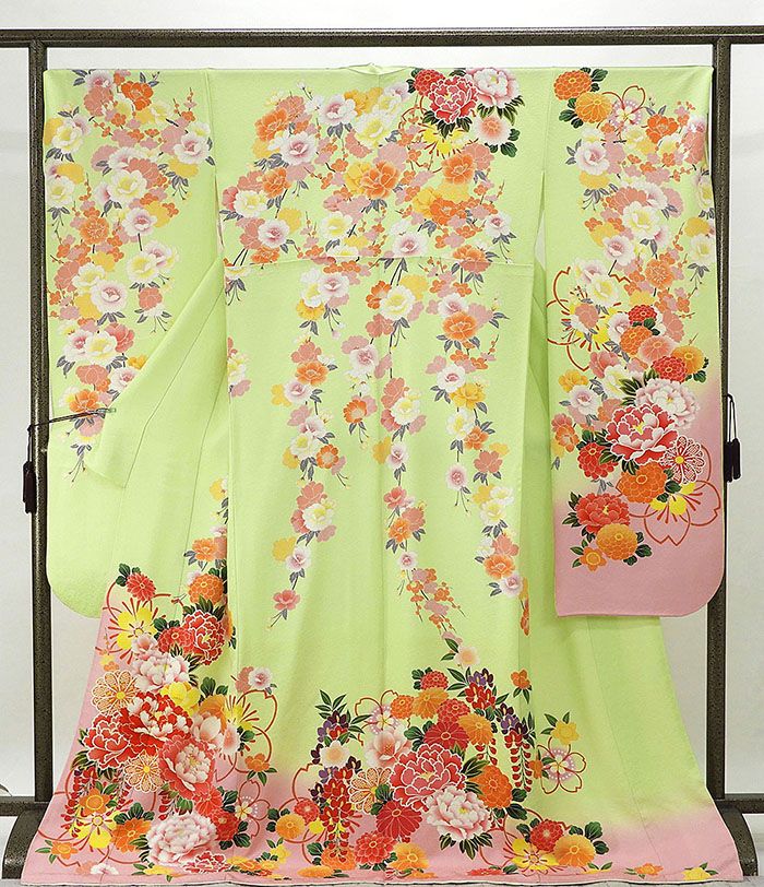 振袖 正絹 四季花模様 身丈175cm 裄丈69.5cm 振袖 美品 リサイクル 中古 着物 e4005