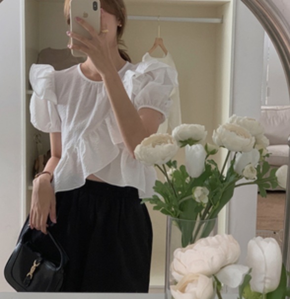 トップス デート シャツ ブラウス カットソー 袖あり 半袖 かわいい 大人可愛い きれいめ シンプル カジュアル 大人 上品 おしゃれ お洒落 主役級 存在感 夏 10代 20代 30代 レディース