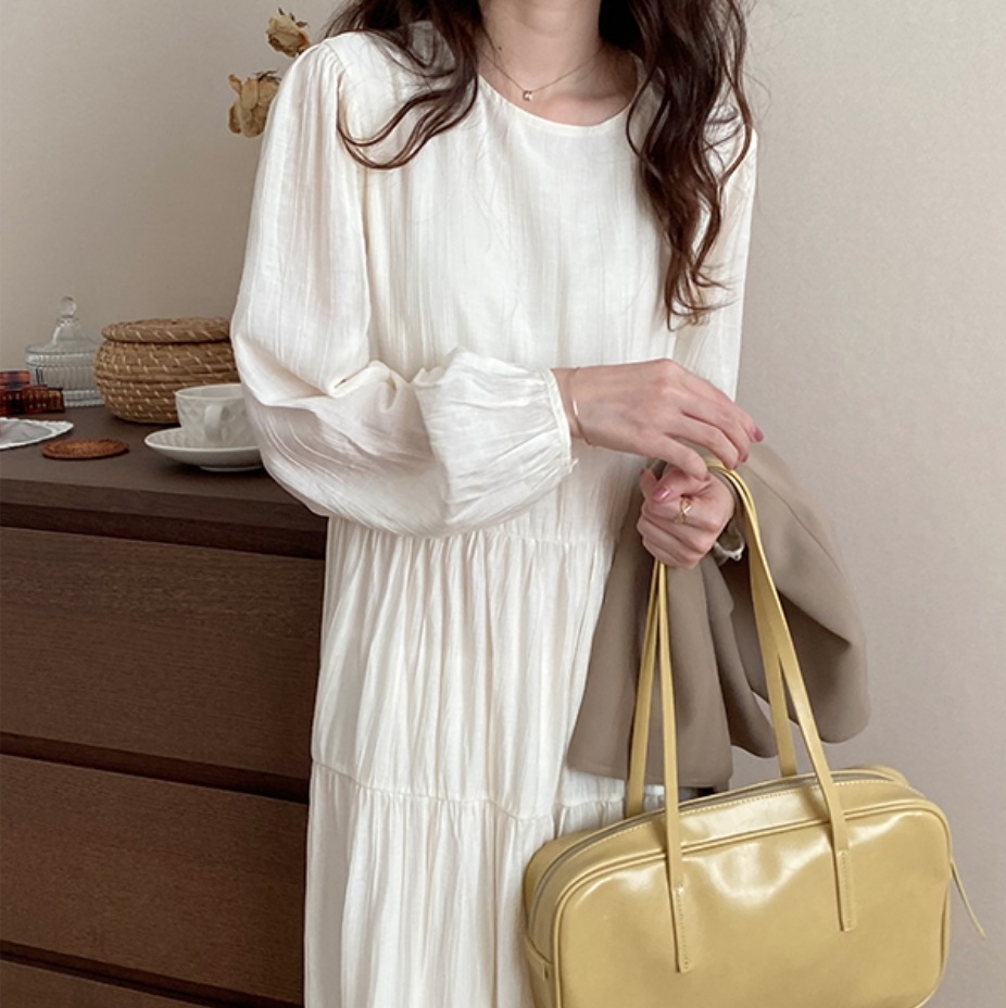 ワンピース デート フレアワンピース ロング ロング丈 袖あり 長袖 春 秋 冬 10代 20代 個性的 ホワイト フリーサイズ こなれ感 エレガント クール ゆったり モード系 ガーリー