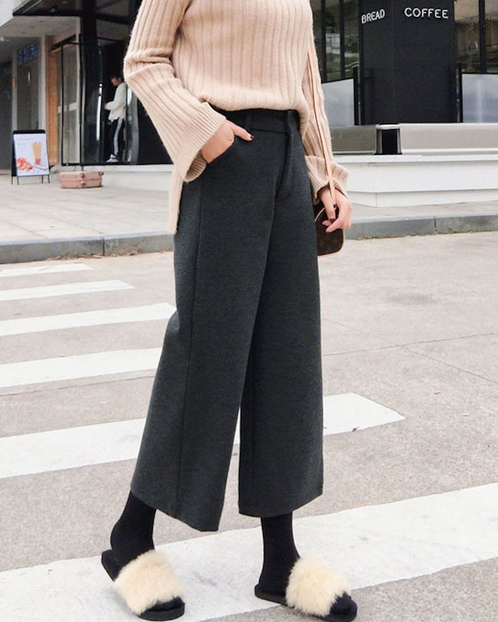 ストレートパンツ レディース ランキング ブランド きれいめ 冬 チノパン ゆったり ストレッチ コーデュロイ フレアパンツ ズボン 夏 センタープレス パンツ ルーズフィット あったか オフィス 秋