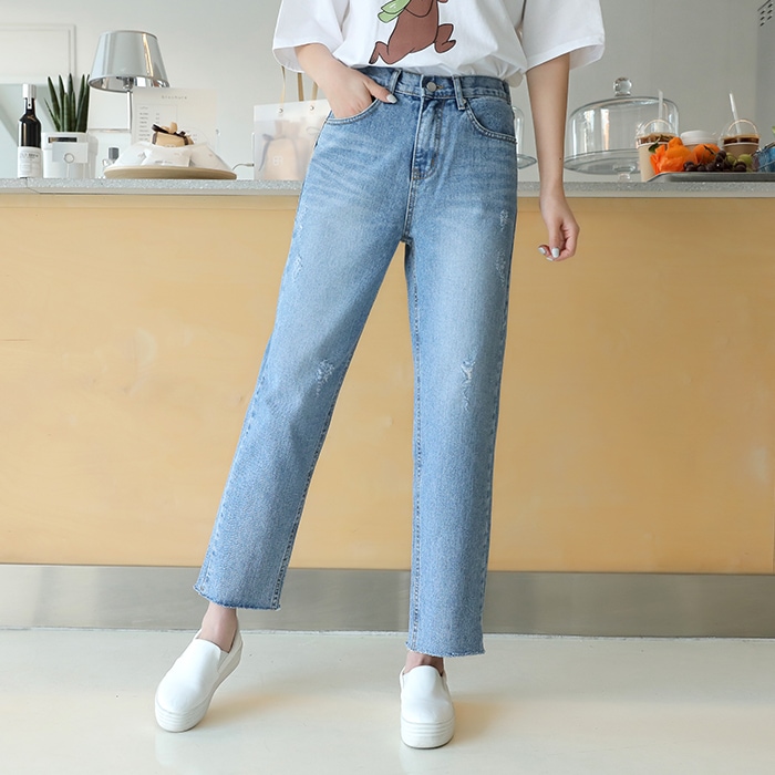 [bbaebbae] バックゴム入り ダメージ加工 テーパードデニムパンツ デイリーユースしたい楽ちん＆可愛いアイテム (送料無料)おしゃれなシルエットのファッションコーデー提案ハイクォリティー/韓国