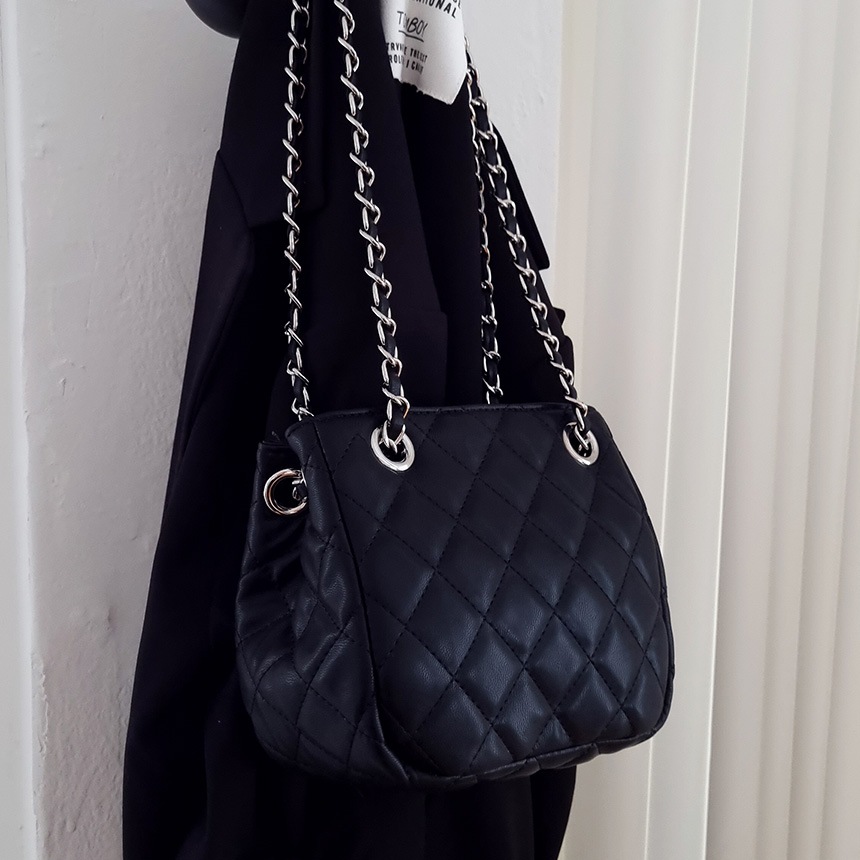 レイハキルティングミニチェーンバケットバッグ