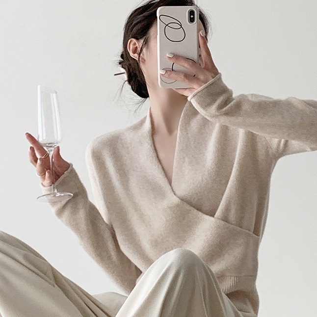 トップス ニットソー プルオーバー ミディアム丈 袖あり 長袖 ドロップショルダー Vネック カシュクール 襟なし スリム リブ 伸縮性 ニット 薄手 大人可愛い きれいめ シンプル カジュアル 大人