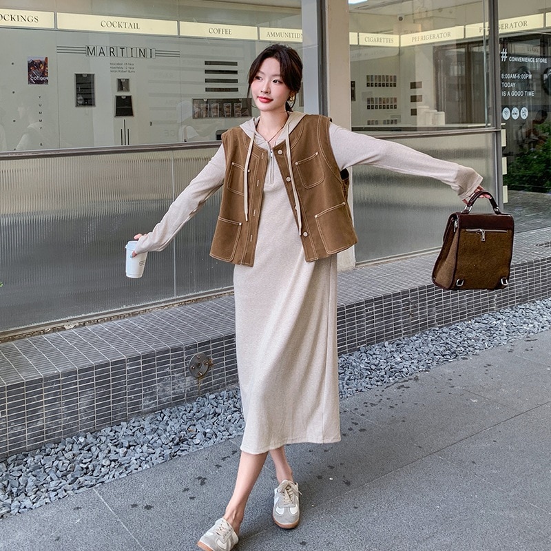 アプリコットフード付きスウェットワンピースセット2024新しいファッショナブルな韓国ニッチカジュアルスキニーベスト2点セット