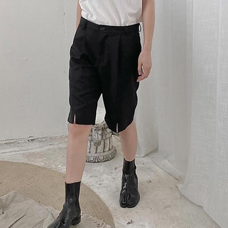レディースショーツブラックスリムサマーニューラージサイズファッションファイブパンツファッションパーソナリティショーツブラックシンプルトレンドオールマッチカジュアルパンツ