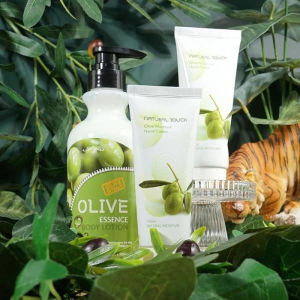 RGMMOR26 マイルドな使用感 緑茶エキス オリーブ ボディローション1