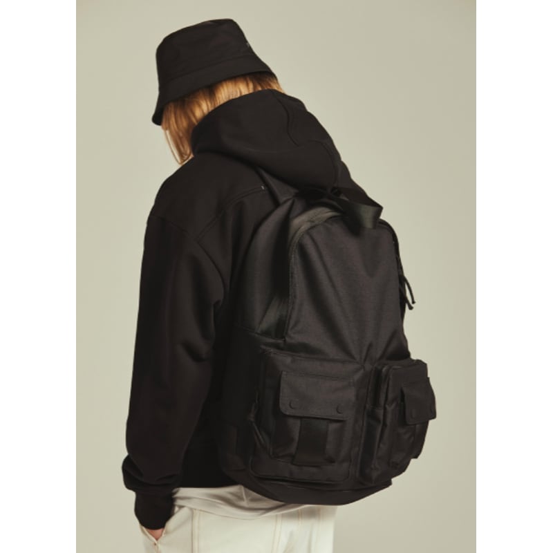 韓国公式ブランド MAISON MINED / MULTI TWO POCKET BACKPACK