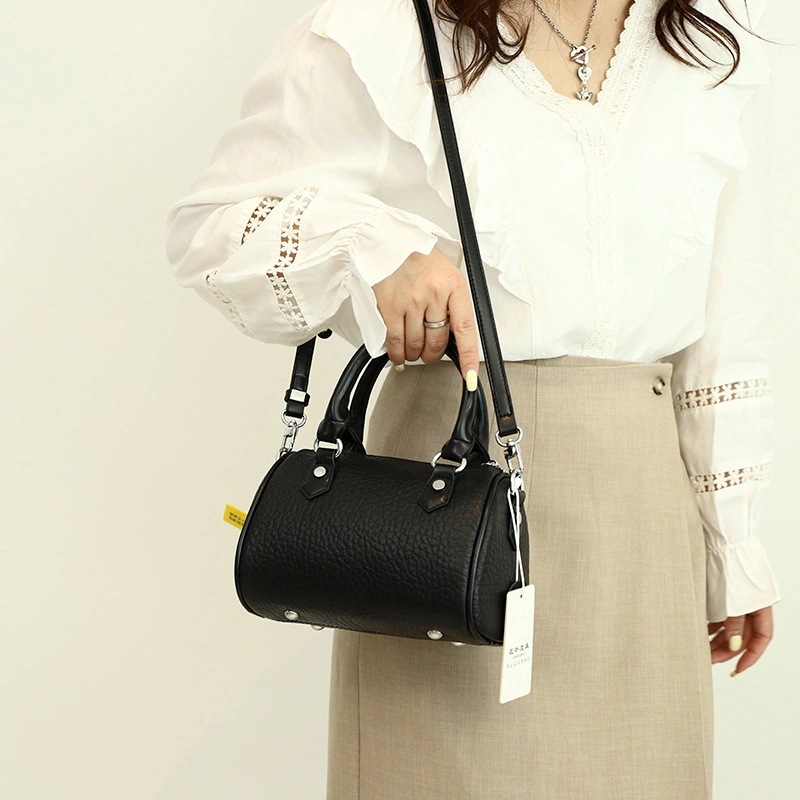 本革 大容量トートバッグ 手提げバッグ ファッション 牛革 トートバッグ ショルダーバッグ かたかた掛け 無地 パック