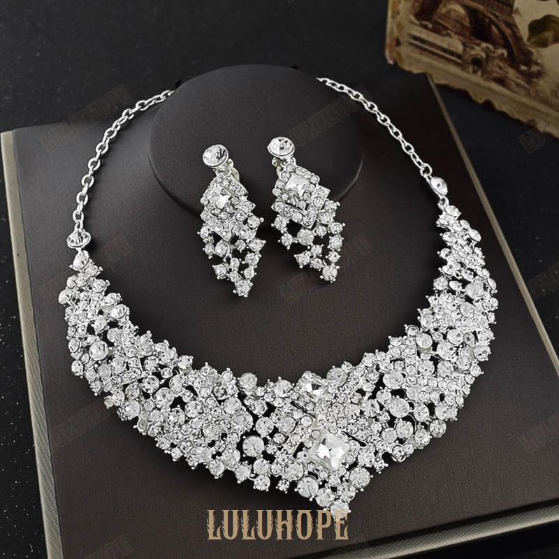 ウェネッス イヤリング ス ー ラ/ビーズ ブライダルアクセサ パーティーネッス 結婚式 二次会 花嫁