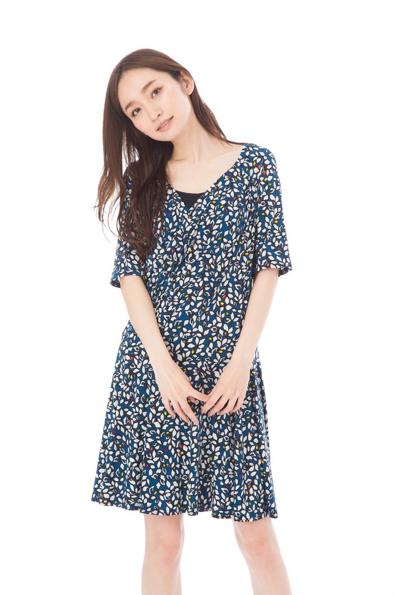 ファス(FAS)ワンピース T1 T2 T3サイズ 大人ワンピース レディース ５分袖 Vネック 膝丈 Fille A Suivre 大きいサイズ　Fille A Suivre