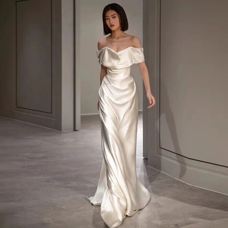 フレンチサテンイブニングドレスウェディングドレス白シンプル無地ワンピース結婚式二次会披露宴前撮り後撮りビーチフォト花嫁ドレスエンパイアブライダル海外挙式今日は30パーセント