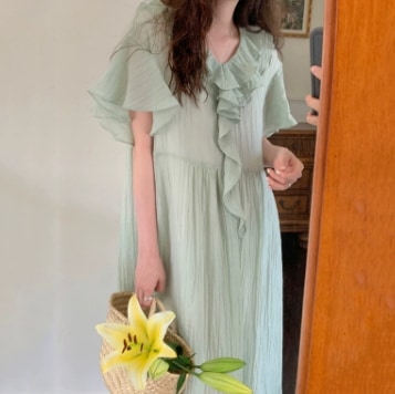 フリル 裏地付き サマーワンピース 透け感 ワンピース ロング丈 半袖 Vネック ルーズ セミフレア スリム 細身 ストレート スマート シフォン ふわふわ シースルー 薄手 かわいい 大人可愛い